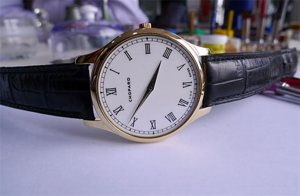 萧邦手表表盘生锈解决方法盘点(图) 萧邦手表表盘生锈解决方法盘点(图)